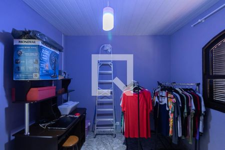 Casa à venda com 160m², 4 quartos e 3 vagas Casa à venda com 160m², 4 quartos e 3 vagasQuarto 4