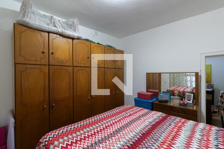 Casa à venda com 160m², 4 quartos e 3 vagas Casa à venda com 160m², 4 quartos e 3 vagasQuarto 1