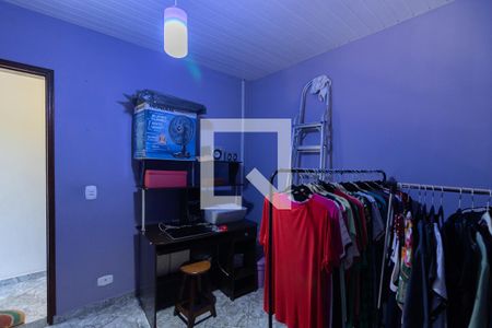 Casa à venda com 160m², 4 quartos e 3 vagas Casa à venda com 160m², 4 quartos e 3 vagasQuarto 4