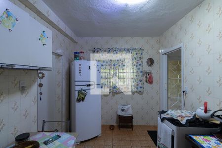 Casa à venda com 160m², 4 quartos e 3 vagas Casa à venda com 160m², 4 quartos e 3 vagasCozinha