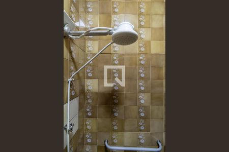 Casa à venda com 160m², 4 quartos e 3 vagas Casa à venda com 160m², 4 quartos e 3 vagasBanheiro 2