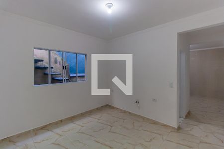 Casa para alugar com 99m², 2 quartos e sem vagaSala