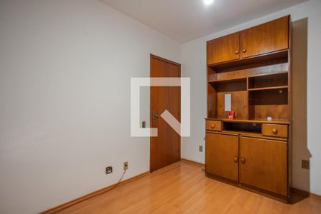 Quarto 2 de apartamento à venda com 2 quartos, 90m² em Santa Maria Goretti, Porto Alegre