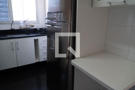 Cozinha de apartamento para alugar com 3 quartos, 108m² em Vila Progredior, São Paulo