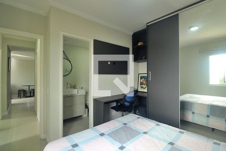 Suíte - Quarto 1 de apartamento à venda com 3 quartos, 77m² em Vila Sao Pedro, Santo André