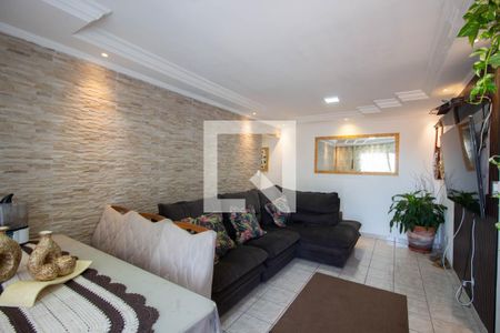 Sala de apartamento à venda com 2 quartos, 75m² em Itaquera, São Paulo