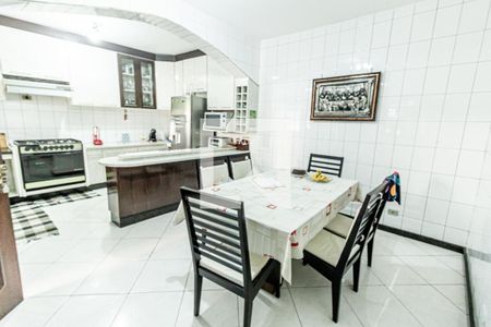 Casa para alugar com 279m², 3 quartos e 5 vagas Casa para alugar com 279m², 3 quartos e 5 vagasCozinha