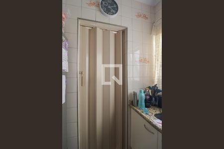 Apartamento à venda com 68m², 2 quartos e 1 vaga Apartamento à venda com 68m², 2 quartos e 1 vagaCozinha e Área de Serviço