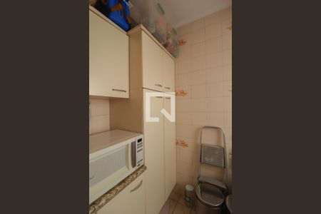 Apartamento à venda com 68m², 2 quartos e 1 vaga Apartamento à venda com 68m², 2 quartos e 1 vagaCozinha e Área de Serviço