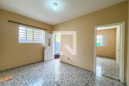 Casa para alugar com 80m², 2 quartos e 1 vagaSala