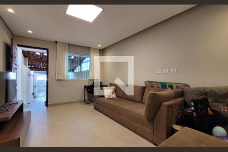 Sala de casa para alugar com 2 quartos, 135m² em Vila Valparaíso, Santo André