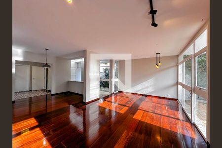 Sala de casa à venda com 4 quartos, 357m² em Brooklin, São Paulo
