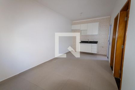 Sala/Cozinha de apartamento para alugar com 1 quarto, 28m² em Vila Prudente, São Paulo