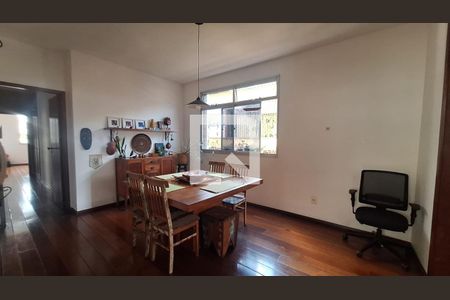 Sala de apartamento para alugar com 4 quartos, 140m² em Santo Antônio, Belo Horizonte