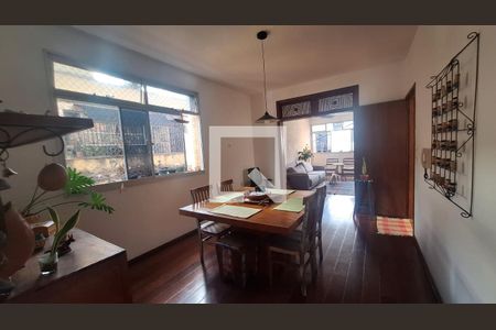 Sala de apartamento para alugar com 4 quartos, 140m² em Santo Antônio, Belo Horizonte