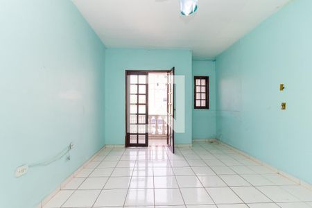 Quarto 1 de casa à venda com 2 quartos, 82m² em Jardim Casa Pintada, São Paulo