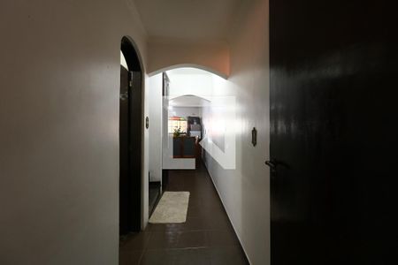 Corredor Interno de casa à venda com 3 quartos, 272m² em Parque João Ramalho, Santo André
