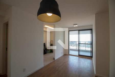 Sala de apartamento para alugar com 3 quartos, 76m² em Chácara Santo Antônio (zona Sul), São Paulo