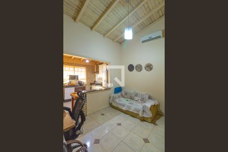Sala de casa à venda com 2 quartos, 100m² em Marechal Rondon, Canoas