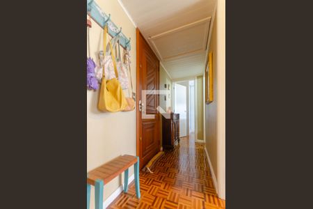 Corredor de apartamento para alugar com 1 quarto, 59m² em Partenon, Porto Alegre