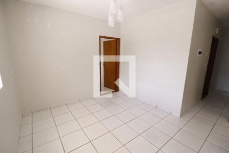 Sala de casa para alugar com 4 quartos, 250m² em Taguatinga Norte, Brasília