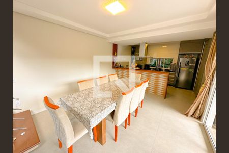 Sala de casa para alugar com 4 quartos, 300m² em Vargem Grande, Florianópolis