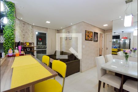 Sala de apartamento à venda com 2 quartos, 56m² em Vila Endres, Guarulhos