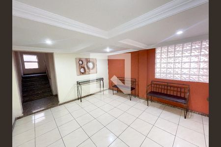 Hall de entrada de apartamento à venda com 3 quartos, 161m² em Eldorado, Contagem