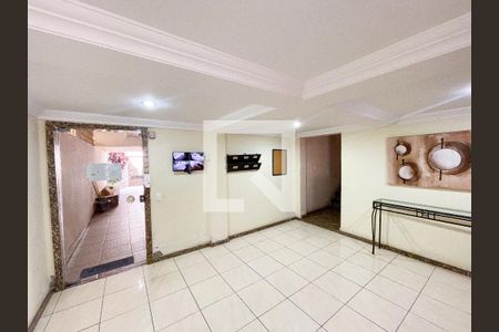 Hall de entrada de apartamento à venda com 3 quartos, 161m² em Eldorado, Contagem