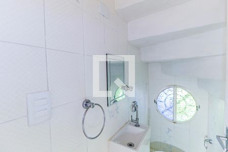 Lavabo de casa para alugar com 2 quartos, 100m² em Jardim Petropolis, São Paulo