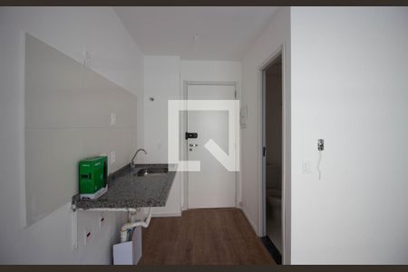 Sala/Cozinha de kitnet/studio para alugar com 1 quarto, 15m² em Cidade Antônio Estevão de Carvalho, São Paulo