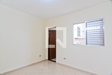 Kitnet de casa para alugar com 1 quarto, 35m² em Piqueri, São Paulo