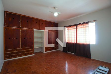 Quarto de casa para alugar com 2 quartos, 182m² em Centro, Sorocaba