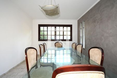 Sala de Jantar de casa à venda com 4 quartos, 240m² em Jardim Campo Grande, São Paulo