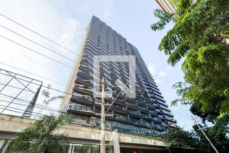 Fachada de apartamento para alugar com 1 quarto, 45m² em Itaim Bibi, São Paulo