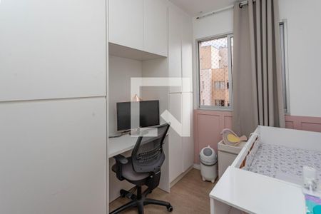 Quarto 1  de apartamento à venda com 2 quartos, 45m² em Canhema, Diadema