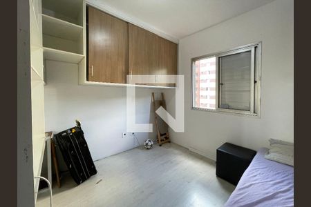 Quarto 1 de apartamento para alugar com 2 quartos, 59m² em Vila Santana, São Paulo