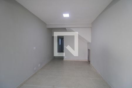 Sala de casa para alugar com 2 quartos, 90m² em Terceira Divisão de Interlagos, São Paulo