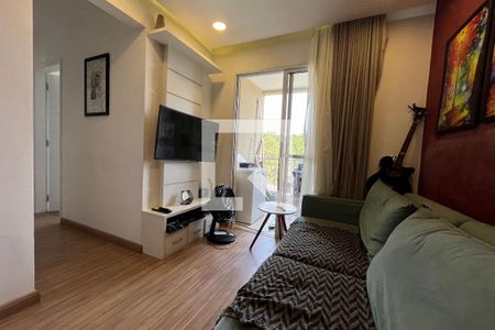 Sala de apartamento para alugar com 3 quartos, 70m² em Vila Figueira, Suzano