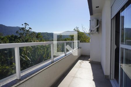 Varanda de apartamento para alugar com 2 quartos, 128m² em Rio Tavares, Florianópolis