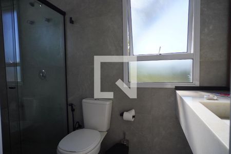 Banheiro suíte 1 de apartamento para alugar com 2 quartos, 128m² em Rio Tavares, Florianópolis