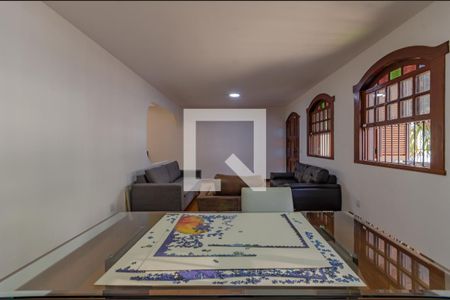 Sala 1 de casa à venda com 5 quartos, 374m² em Ouro Preto, Belo Horizonte