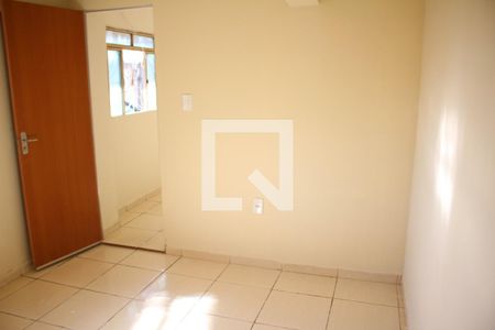 Quarto 2 de casa para alugar com 2 quartos, 60m² em Milionários (barreiro), Belo Horizonte