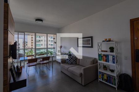 Sala de apartamento à venda com 1 quarto, 50m² em São Pedro, Belo Horizonte