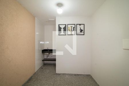 Cozinha 1 de casa à venda com 2 quartos, 95m² em Vila Gustavo, São Paulo