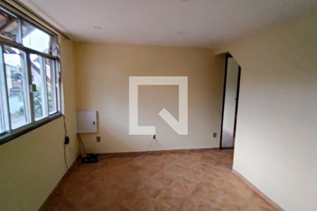 Casa à venda com 75m², 2 quartos e sem vagasala