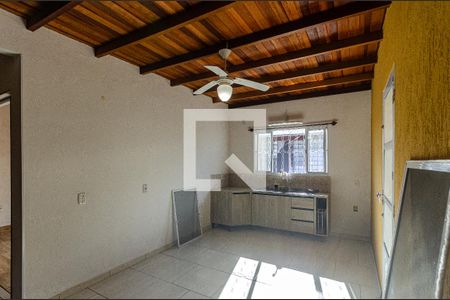 Cozinha/Sala de Jantar de casa à venda com 2 quartos, 74m² em Espírito Santo, Porto Alegre