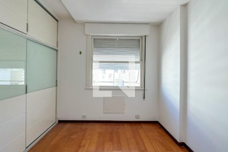 Quarto 01 de apartamento à venda com 3 quartos, 110m² em Copacabana, Rio de Janeiro