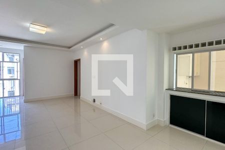 Sala de apartamento à venda com 3 quartos, 110m² em Copacabana, Rio de Janeiro