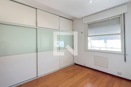 Quarto 01 de apartamento à venda com 3 quartos, 110m² em Copacabana, Rio de Janeiro